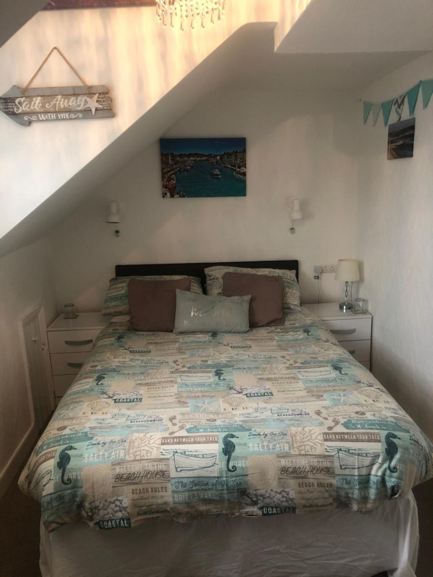 Beachcomber Guesthouse ウェーマス エクステリア 写真